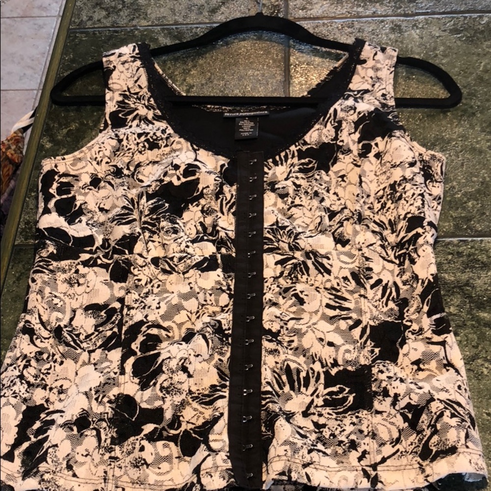 Camisole lace floral shirt